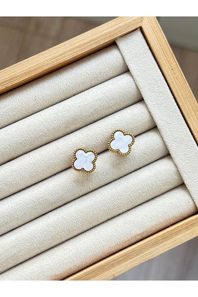 YOUES JEWELRY 316L Steel Pearlescent White Ecru Gold Clover Women's Earrings