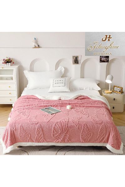 FIONNA.RO Cocolino White Fur Blanket 3D Butterflies - Pink