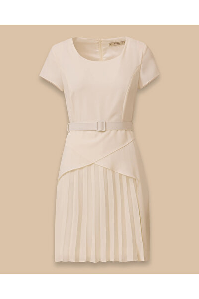SEÇİL Pile Detaylı Kemerli Kısa Kollu Elbise