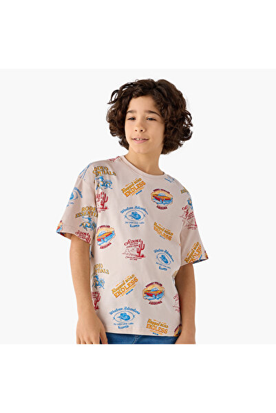 Juniors تي شيرت بطبعة جرافيكية ورقبة دائرية وأكمام قصيرة