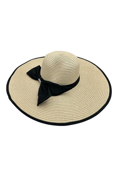 BaoBao Women's summer hat with wide brim and black bow - elegant and versatile accessory