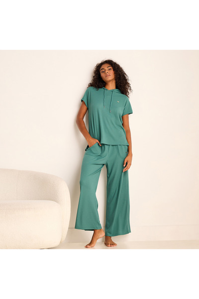 FAV Textured Pyjama Set