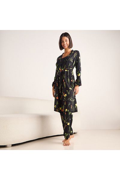 FAV All-Over Floral Print Robe and Pyjama Set