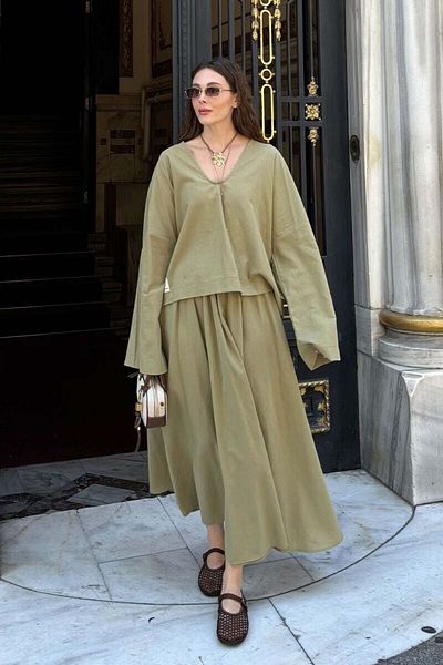 Ceylan Otantik Khaki Organic Linen V-Neck Blouse & Khaki Organic Linen Balloon Skirt Set