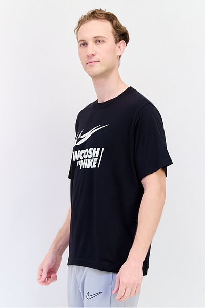 Nike Men Sportswear Fit Short Sleeves Outdoor T-Shirt, Black