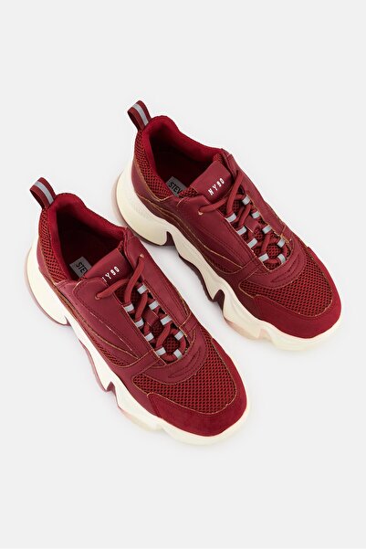 Steve Madden Women City Soul Lace Up Casual Shoes, Maroon