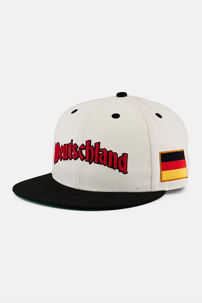 NEW ERA Men Germany National Football Team Adjustable Cap, Multicolor