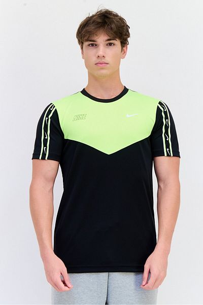 Nike Men Sportswear Fit Short Sleeve Training T-Shirt, Multicolor