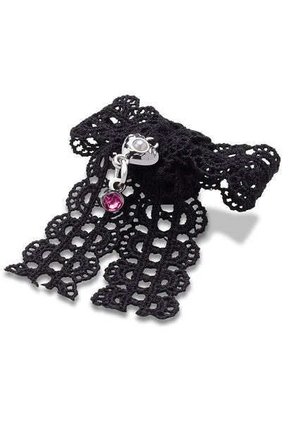 Crocs Ornament pentru papuci cu inimă de argint cu fundă din dantelă neagră (10014627_1)