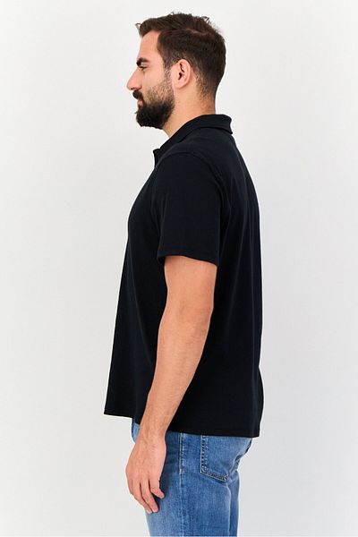 Vince Camuto Men Regular Fit Solid Quarter Zip Short Sleeves Polo Shirt, Black