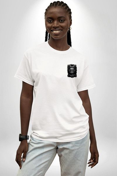 Angemiel Dark Child Cursed Doll Figured Gothic White Oversize Women's Men's Front Minimal Printed T-Shirt