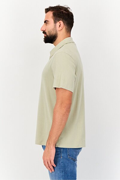 Vince Camuto Men Regular Fit Solid Quarter Zip Short Sleeves Polo Shirt, Sage Green