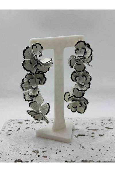 lysiaaccessory Zr Model Black and White Leaf Pattern Dangle Earrings