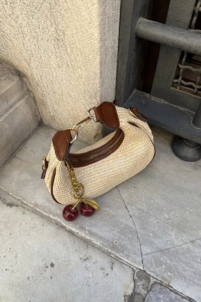 LEONAS Γυναικεία τσάντα χεριών και ώμων Cherry Charm Gift Alyona Wicker Brown