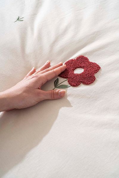 Fendy Double Personality Shahaser Embroidered Bedding Set