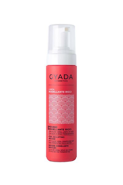Gyada Cosmetics Spuma de par pentru modelare bucle, 200ml - Gyada Cosmetics