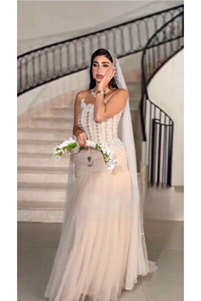 Heidi Ultra Doux Banana and Coconut Nourishing Hair Conditioner by Garnier - ...