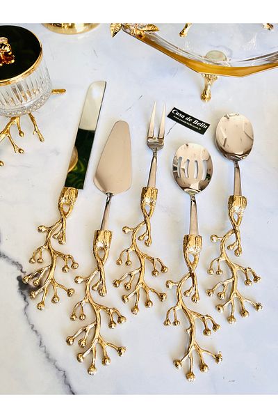 CASA DE BELLA Flower Embossed 5 Piece Service Set