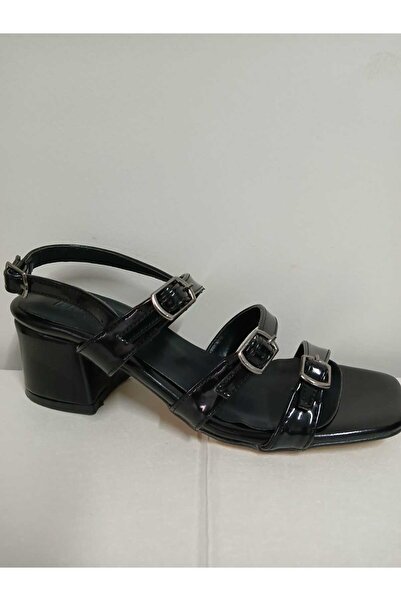 bescobel Women's Mersat Black Patent Leather 3-Stripes Casual Shoes 5cm