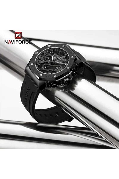 Naviforce wristwatch