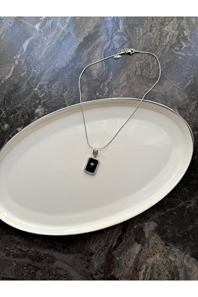 Nera Accessories Kolye