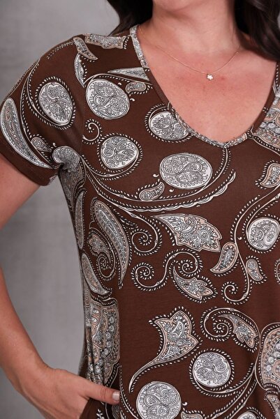 ZY BUTİK Plus Size Brown V-Neck Short Sleeve Tile Pattern Combed Cotton Dress