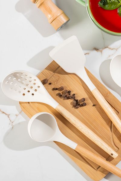 Porsima 3166 Bamboo Wooden Handle Silicone 4 Piece Serving Set White