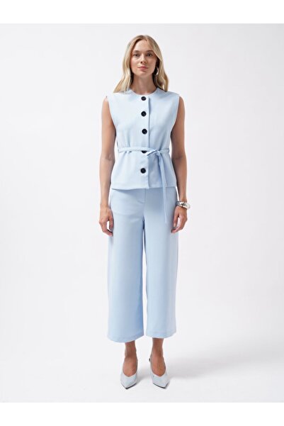 Hariqa Belted Woven Vest