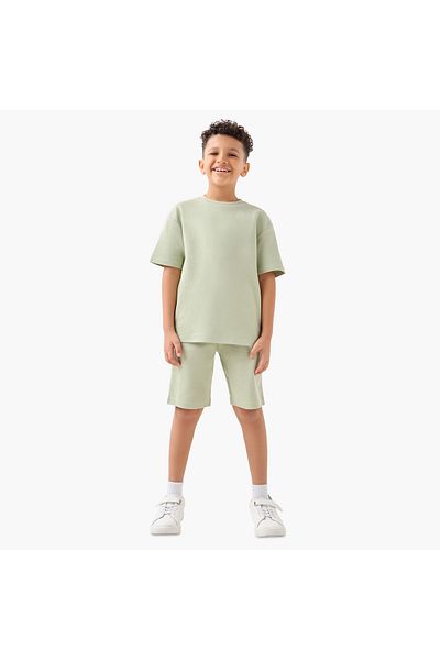 Juniors Textured Crew Neck T-shirt and Shorts Set