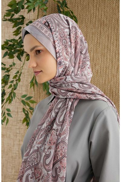 Fatma Atasoy Rosalie Silver Gray Ethnic Pattern Shawl
