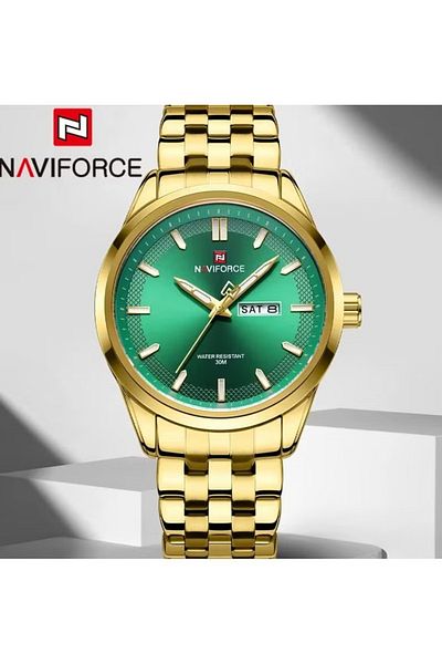 Naviforce Stylish Mens Quartz Watch with Gold Dial Stainless Steel Strap Analog Display Day Date Function