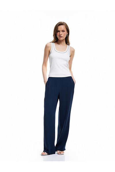 Koton Crepe Fabric Elastic Waist Straight Wide Leg Trousers