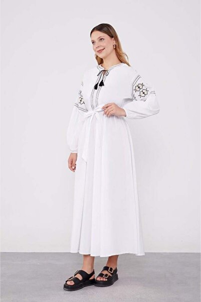 Levidor Elbise Nakışlı Belden Büzgülü 330017 - Ekru