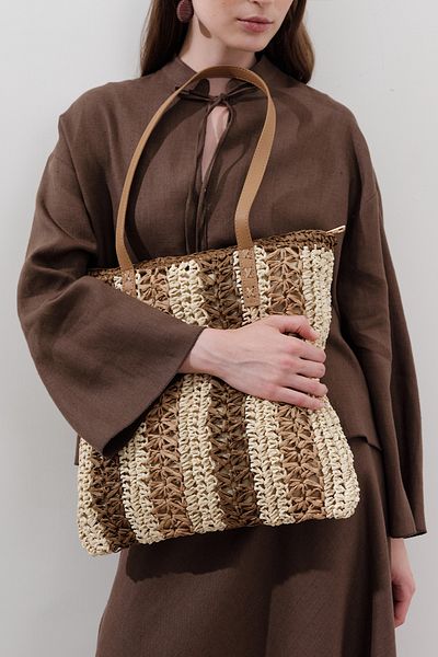 Manuka Line Pattern Straw Bag Beige