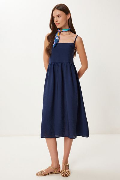 Happiness İstanbul Women's Navy Blue Strap Summer Midi Ayrobin Dress Dd01357