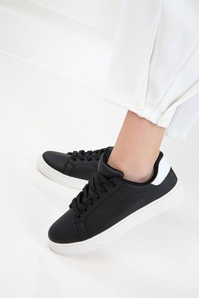 SOHO Black-White Women's Sneaker 14395