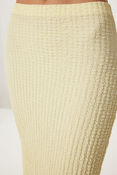 Happiness İstanbul Women's Yellow Textured Slit Flexible Knitted Skirt Zv00336