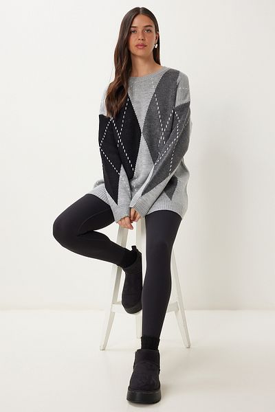 Happiness İstanbul Women's Gray Black Diamond Patterned Oversize Knitwear Sweater Ki̇00127