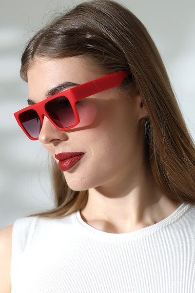 Lozzo Women's Square Red Colored Glass Matte Sunglasses Waiter Size 23048 C9 m