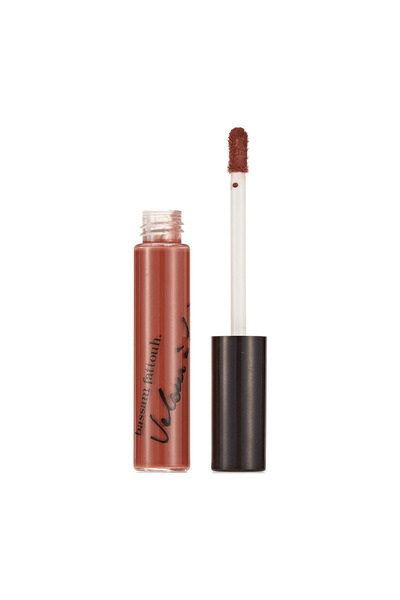 Bassam Fattouh أحمر شفاه مخملي من بسام فتوح العنود