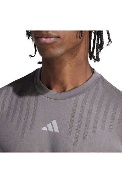 adidas Ανδρικό μπλουζάκι με λαιμόκοψη καφέ χρώματος Hiit Airchi