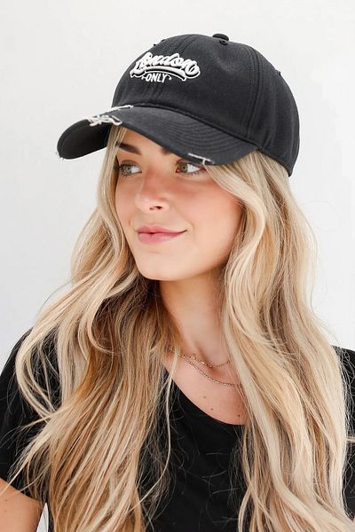 Külah Vintage Vintage Embroidered Denim Hat |   London Trucker Cap