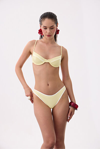 WE ARE RU Sofia Bikini Üstü