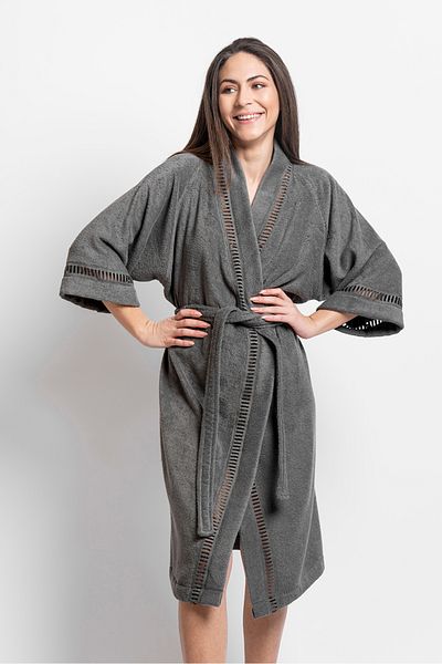 Gül Güler Lace Bathrobe Kolber