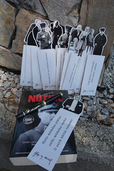 YUNUS COPY Ataturk Bookmark 1 Set (12 Pcs)