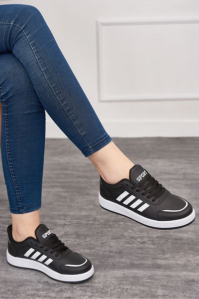 İmerShoes Black and White Unisex Sneaker - Lace-Up and Comfortable Serrated Sole with Stripe Detail St-331