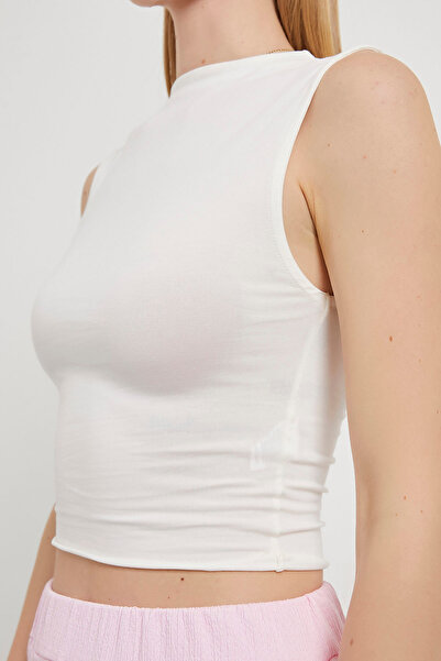 Arma Life Women's Sleeveless Summer Crew Neck Ecru Crop Body