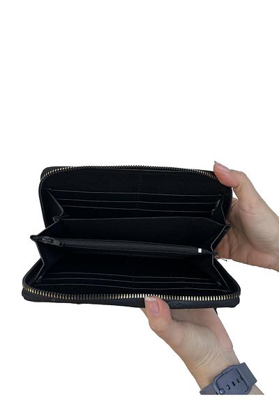shiny ever Women's Wallet Black Gold Zipper Detail