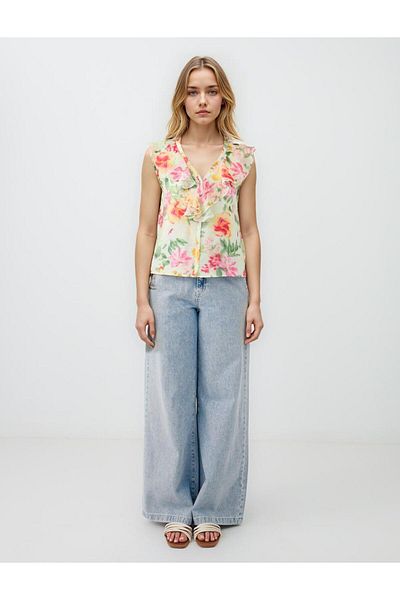Jimmy Key Ecru V-Neck Sleeveless Floral Patterned Woven Blouse