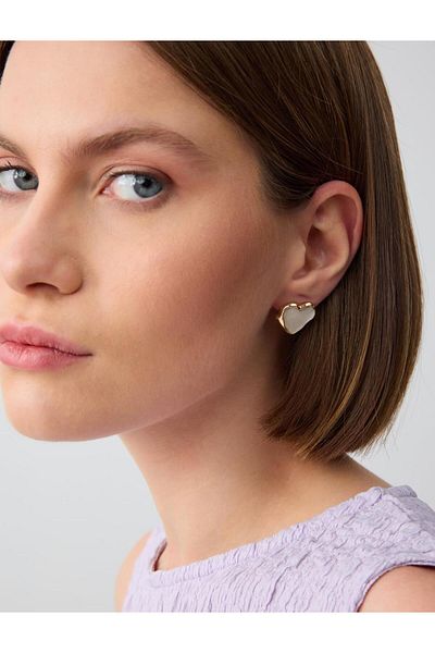 Jimmy Key White Heart Figured Elegant Earrings